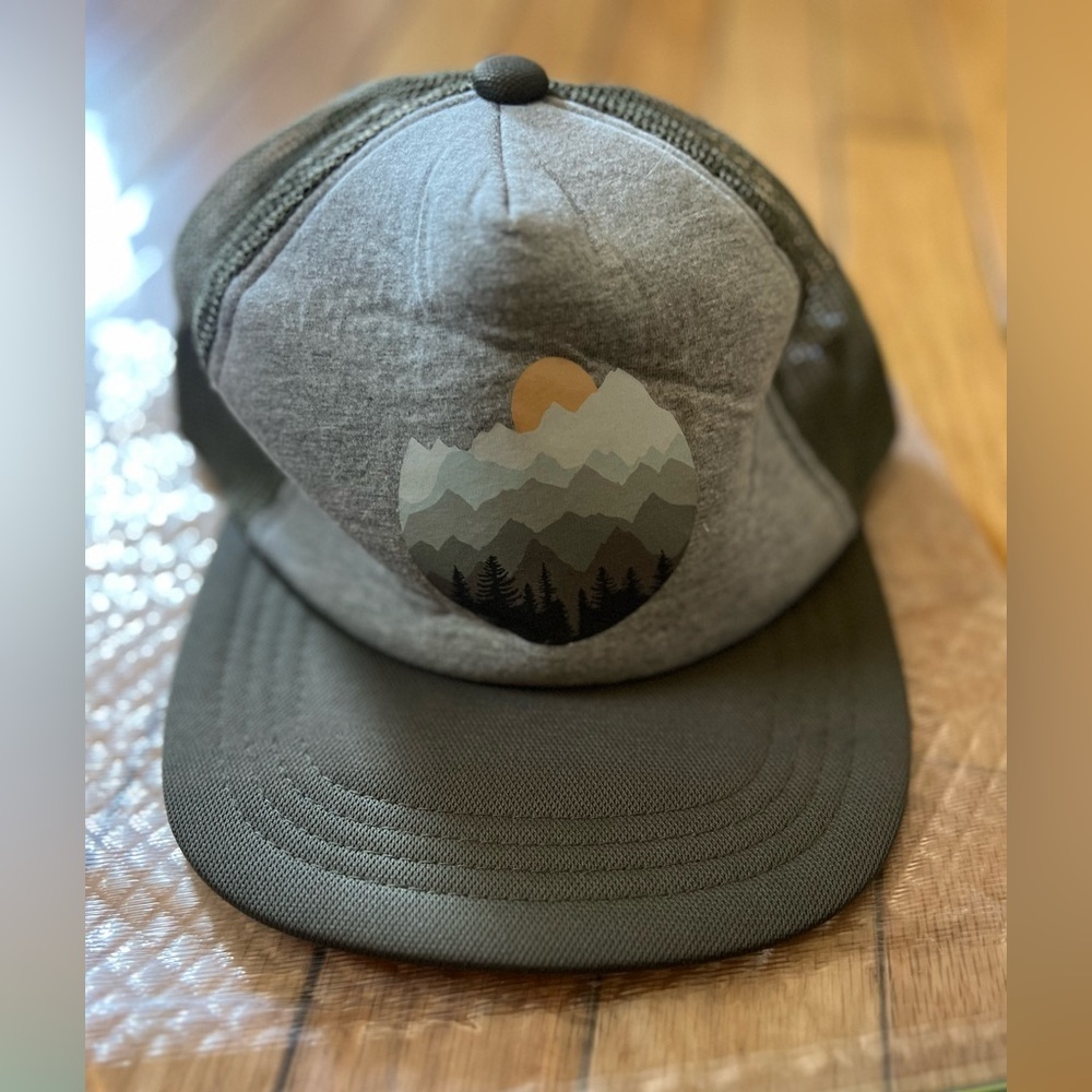 Tommy Bahama snapback Trucker Hat Baseball Cap Mesh Mountains Sunrise Trees - Picture 5 of 6